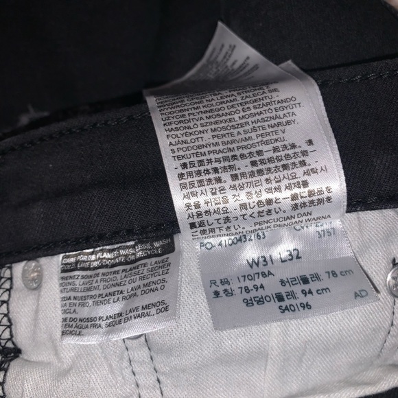 Levi’s 512 thrashed distressed jeans - Picture 9 of 9